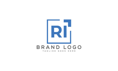 Obraz premium letter RI logo design vector template design for brand.
