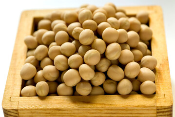 beans in a wooden bowl