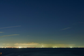 海の上の境界線