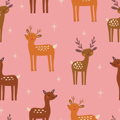 Naklejka premium Christmas seamless pattern with deer and stars on pink background. Perfect for wallpaper, gift paper, greeting cards. Vector hand drawn illustration