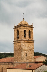 Fototapeta premium Co-Cathedral of Saint Peter and Romanesque Cloister, Soria in the autonomous community of Castile and León. Spain 