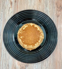pancakes on a plate