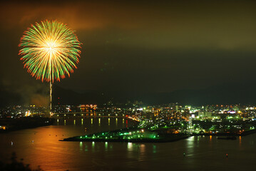 三原ヤッサ花火