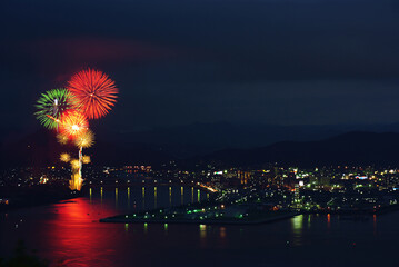 三原ヤッサ花火