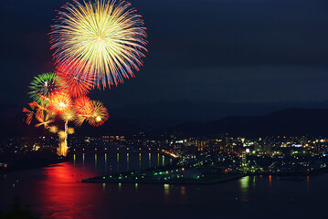 三原ヤッサ花火