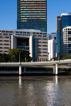 Brisbane City buildings with the river in the foreground