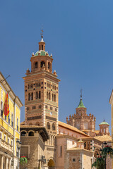 Obraz premium Teruel cathedral Mudejar tower standing under blue sky