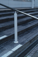 青みがかった階段の抽象的な背景