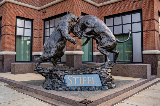 St. Louis, MO - Sept. 22, 2025: "Forces" by Harry Weber, at Stifel Financial, features a bull fighting a bear, representing the struggle between bullish and bearish trends in the stock market.
