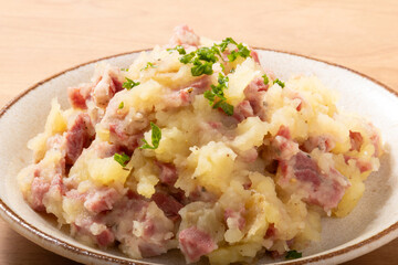 牛たんハム　ポテトサラダ