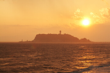 江の島の夕日