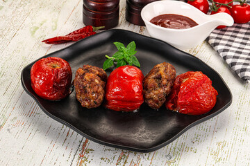 Turkish cuisine - Domatesli Kebab with tomato