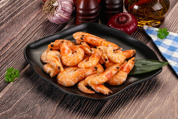 Steamed red prawn with spices