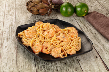 Pasta spaghetti with prawn and cream