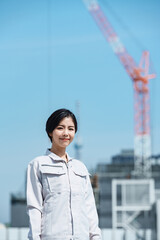 若い女性現場監督