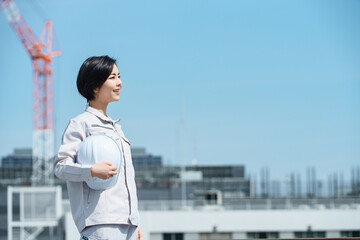 若い女性現場監督