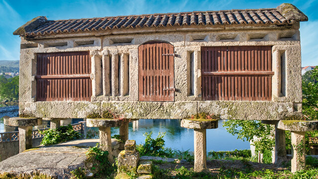 H&oacute;rreo tradicional en Ponte Sampaio, provincia de Pontevedra, regi&oacute;n de Galicia, Espa&ntilde;a