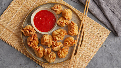 Wontons with cashew and carrot filling