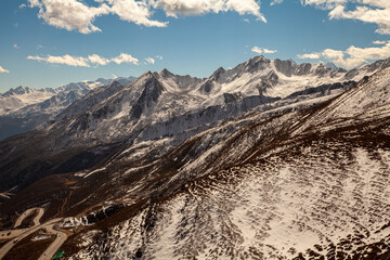 Snow mountains in the west of Sichuan province, Daerpu area, Xiaojin County, Ngawa Tibetan and Qiang Autonomous Prefecture, China