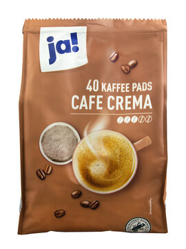 Ja Caffe Crema Pads auf Hintergrund transparent