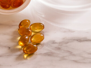 Vitamins Series (B Complex, E, Capsules, Tubes, Pillbox)