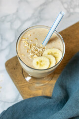 Petit déjeuné - smoothie banane et avoine
