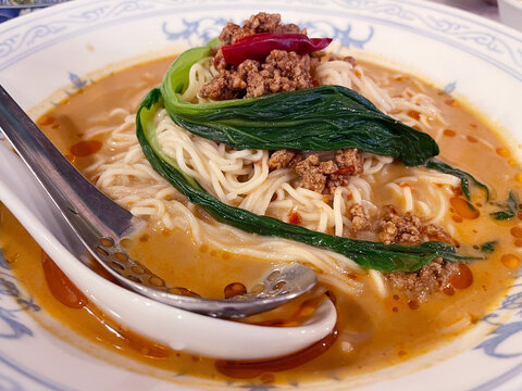 冷やし担々麺