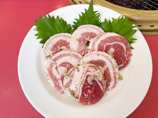 三段バラ 豚バラ肉