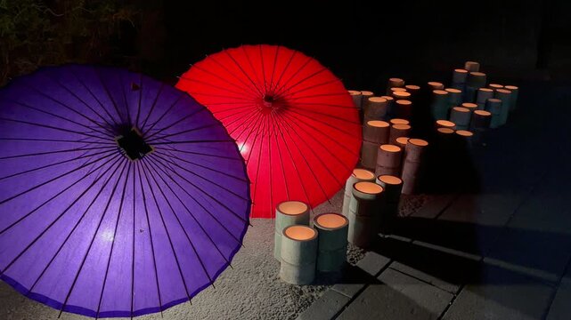 山鹿灯籠浪漫・百華百彩の和傘と竹灯籠