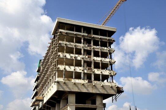 The Lufthansa high-rise (headquarters of the German airline until 2007) on the banks of the Rhine in Deutz becomes MaxCologne, renovation until 2012, Cologne, North Rhine-Westphalia, Germany