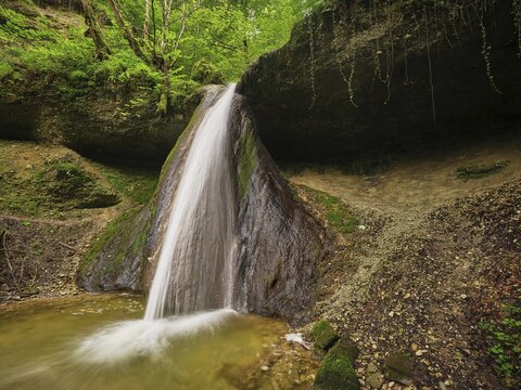 Schwarzenbach Waterfall, Baar, Canton Zug, Switzerland