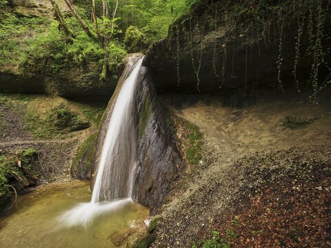 Schwarzenbach Waterfall, Baar, Canton Zug, Switzerland