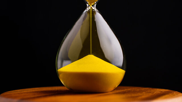 Hourglass, a timer for work and life, quality time management, the rules of limited time.