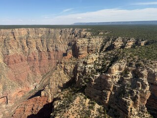 Vast Canyon Landscape: Beautiful, sweeping view of the majestic national park, showcasing wonderful layers of natural rock formations.