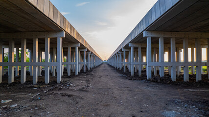 The structure of the newly completed expressway pillars, bridges and concrete