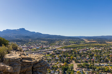 Obraz premium Aerial view of Trinidad, Colorado, from the Simpson's Rest vista point