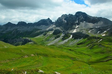Austrian Alps - view from the footpath from Rüfikop to the Stuttgart Hut near Lech in the Lechtal Alps