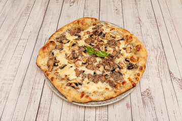Caramelized Onion Pizza with premium tuna belly and onions slowly caramelized for hours