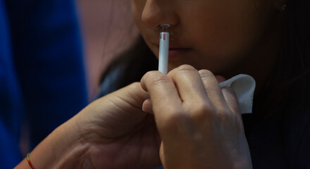 Flu vaccination campaign. Intranasal flu vaccine for school-aged children.