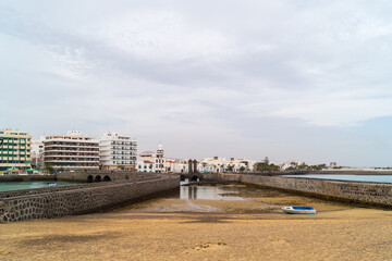 Arrecife Cityscape and Port at Low Tide © WildFrame