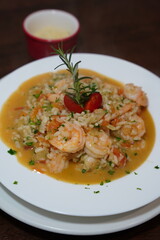Prato - Camarão - Refeição - Restaurante - Cheff - Comida