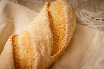 Artisanal bread; Handmade bread