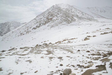 Changla Pass, one of the highest motorable roads in the world, at 5,275 meters above sea level, travels between Leh Ladakh and Pangong Lake. Located at Leh in India.