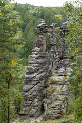 Die Herkuless&auml;ulen im Rosenthal der S&auml;chsischen Schweiz