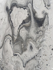 Wie die Natur malt - verschiedene Sandfarben durch Wind, Regen und Gezeiten geformt