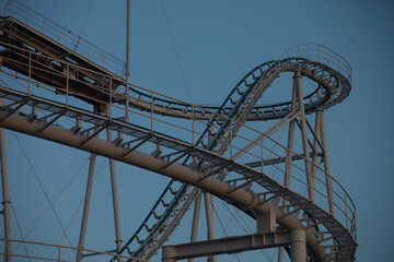 夕焼けと都会の空