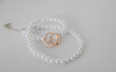 Elegant wedding rings