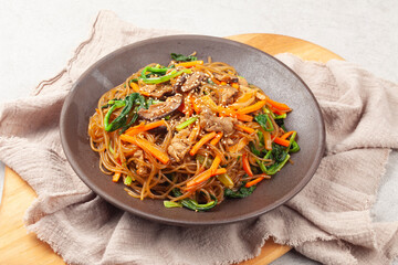 Japchae is a dish made by stir-frying vegetables, mushrooms, meat, and other ingredients and mixing them with boiled glass noodles.

