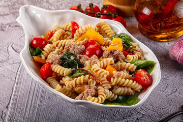 Italian pasta salad with tuna