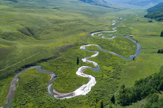 East River Meanders down the Valley